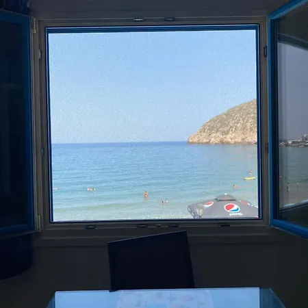 Apollon East